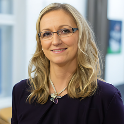 Dr. Katarina Stachova