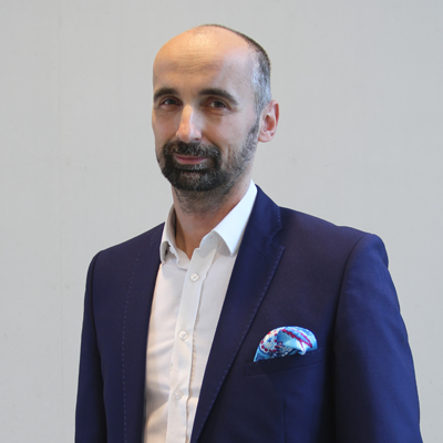 Dr. Arkadiusz Kawa